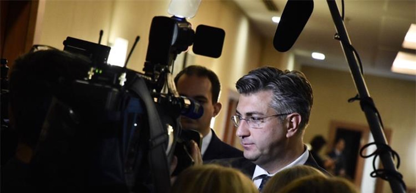 Djeca moraju ići u školu da bi naučila, napredovala i pripremila se za fakultete i tržište rada 